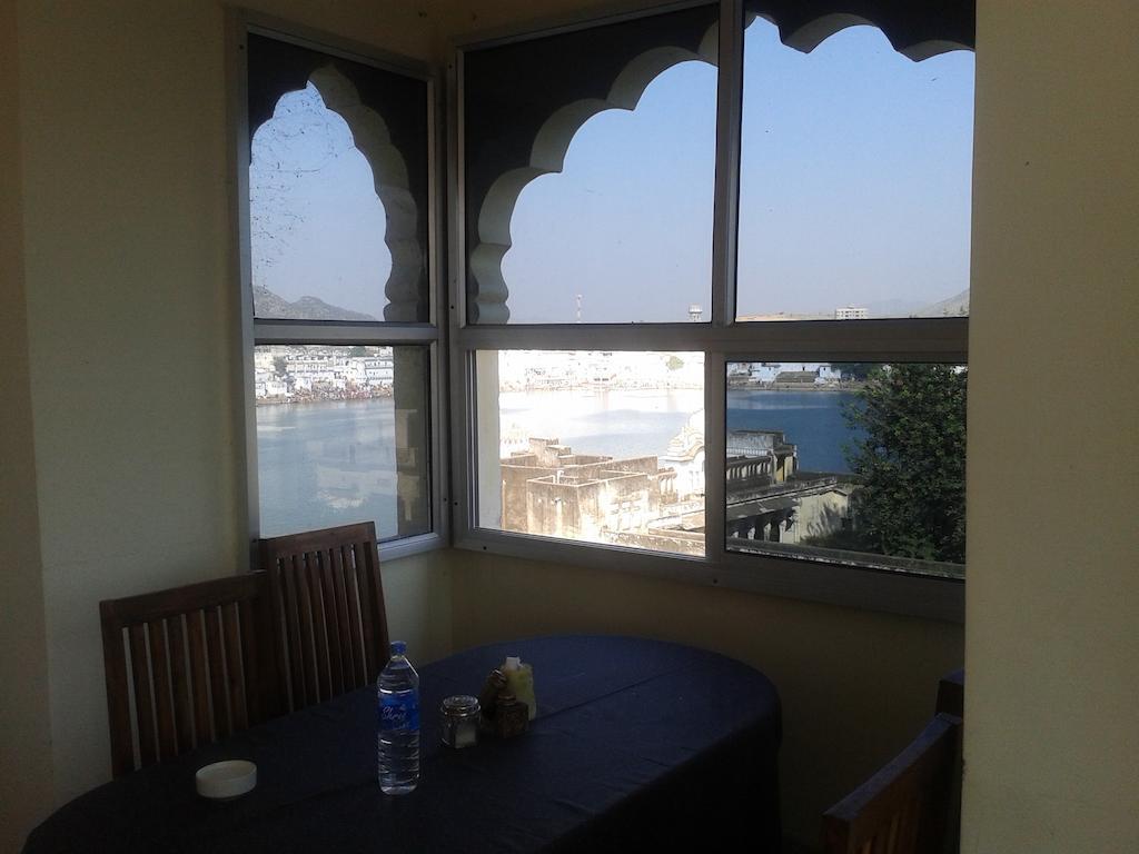 Pushkar Lake Palace Luaran gambar